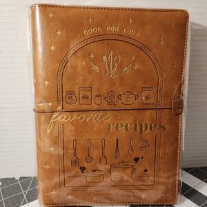 Leatherette Recipe Organizer with Gold Accents